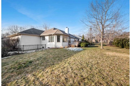 6014 Fairfax Lane, Madison, WI 53718