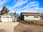 1049 W Cherry Street Lancaster, WI 53813