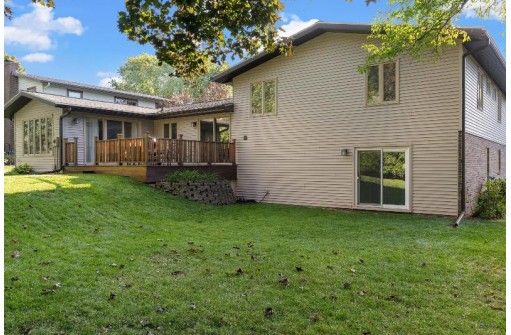 110 Blue Ridge Parkway, Madison, WI 53705