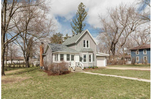 313 S Main Street, Pardeeville, WI 53954