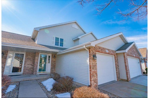 653 Cardinal Way 653, Sun Prairie, WI 53590