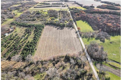 16.83 AC N Polzin Road, Janesville, WI 53548