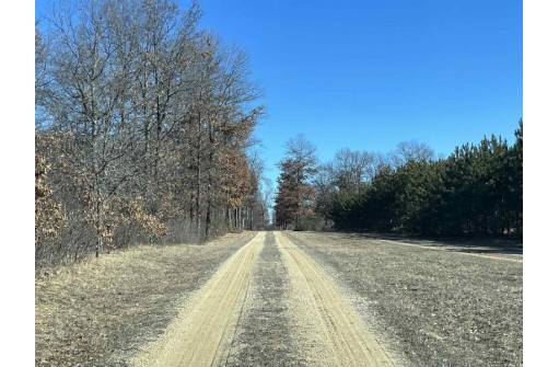 N10086 County Road G, Necedah, WI 54646