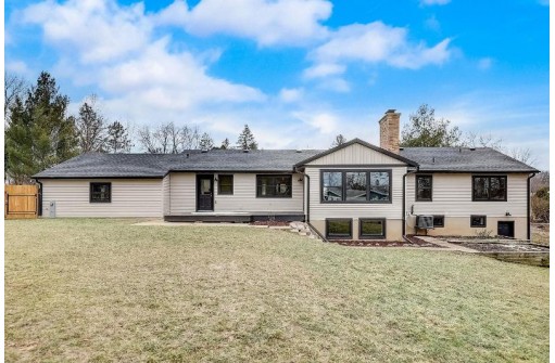 3302 Nottingham Way, Madison, WI 53713