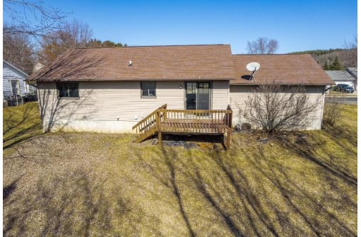 926 Joseph Circle, Reedsburg, WI 53959