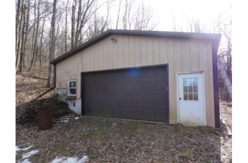 5120 Mounds Park Road, Blue Mounds, WI 53517