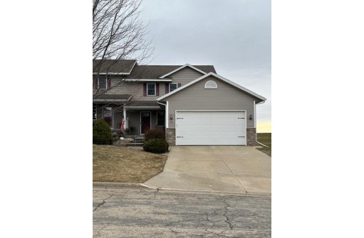 333 Redruth Drive, Dodgeville, WI 53533