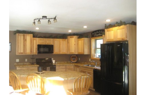 W4744 County Road B, Markesan, WI 53946