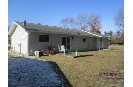 402 Quincy Street B, Friendship, WI 53934-8828