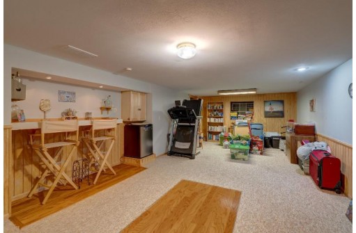 2397 Effingham Way, Sun Prairie, WI 53590