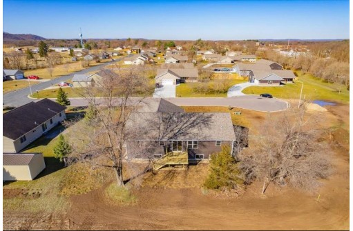 400 Mourning Dove Court, Arena, WI 53503