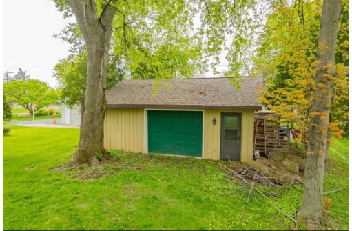 1791 Butte Des Morts Beach Road, Neenah, WI 54956