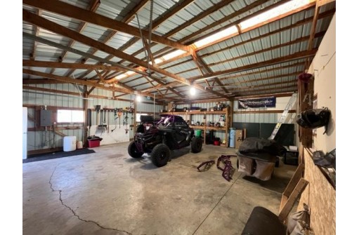 W10531 Roloff Road, New London, WI 54961