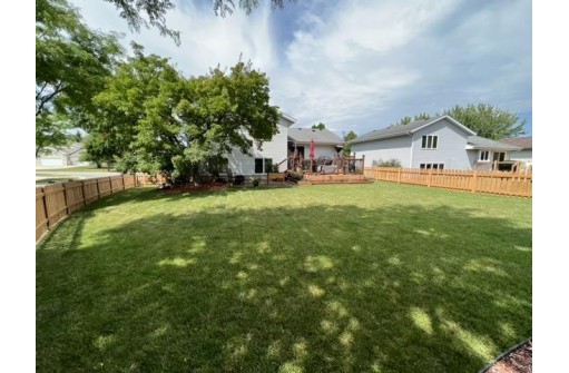 7229 Blue Maple Trail, Madison, WI 53719