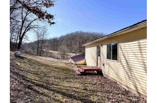 14772 Rail Hollow Road, Woodman, WI 53827