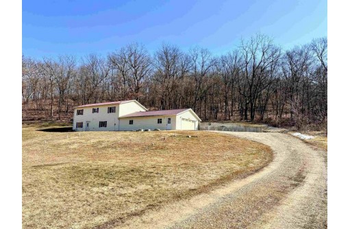 14772 Rail Hollow Road, Woodman, WI 53827