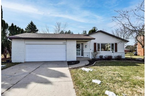 1178 Scenic Ridge Pass, Sun Prairie, WI 53590