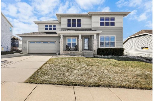 672 Gatsby Glen Drive, Verona, WI 53593