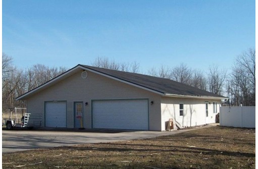 N8658 Superior Street, Burnett, WI 53922