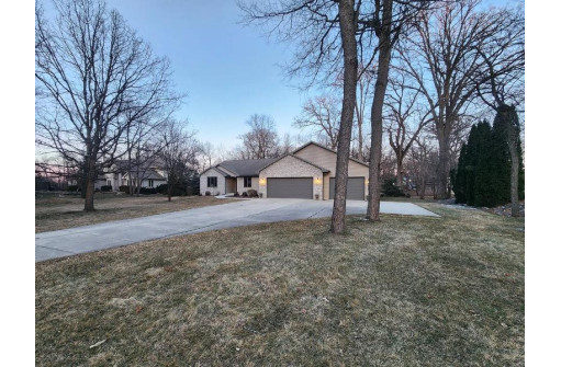 5516 N Waterman Drive, Milton, WI 53563