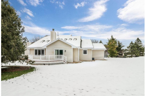 839 Pebble Beach Drive, Madison, WI 53717