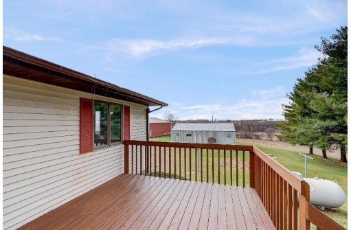 4783 County Road J, Mount Horeb, WI 53572