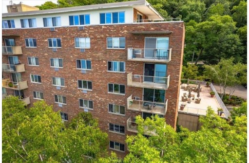 3100 Lake Mendota Drive 605, Madison, WI 53705