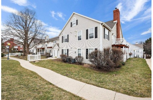 7205 Flagship Drive 5, Madison, WI 53719