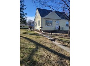 907 S 102nd Street West Allis, WI 53214