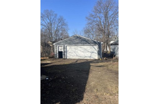 936 6th Street, Beloit, WI 53511