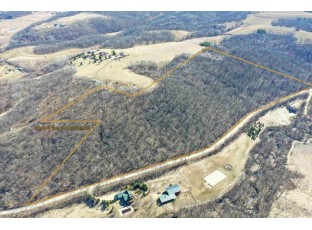 34.7 ACRES Ryan Road Blue Mounds, WI 53517