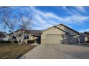 346 Pinecrest Court, Mayville, WI 53050