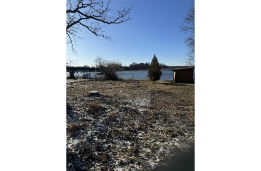 N3005 Lakeview Drive, Montello, WI 53949