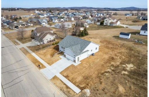 344 Eastridge Circle, Reedsburg, WI 53959