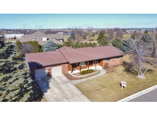 1408 E Lincoln Street Mount Horeb, WI 53572