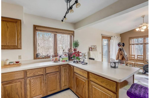 3333 Rocky Ledge Lane, Madison, WI 53705