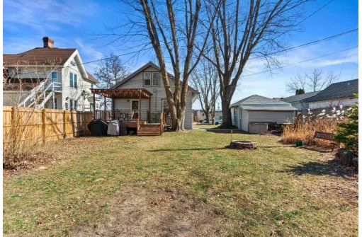 1109 Mclean Avenue, Tomah, WI 54660