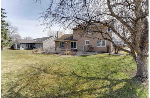 1105 Spahn Drive, Waunakee, WI 53597