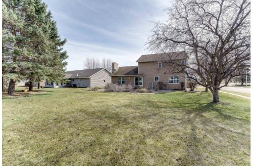 1105 Spahn Drive, Waunakee, WI 53597