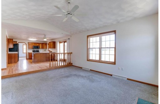 1105 Spahn Drive, Waunakee, WI 53597