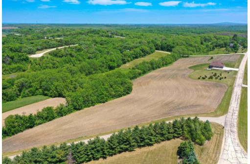 5.3 ACRES Park Ridge Road, Dodgeville, WI 53533