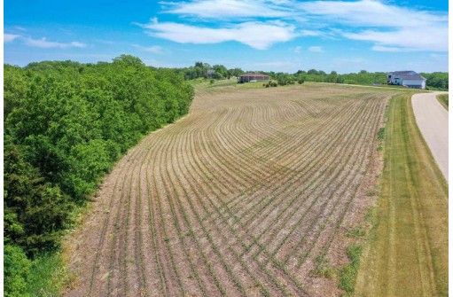 5.3 ACRES Park Ridge Road, Dodgeville, WI 53533