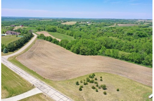 5.3 ACRES Park Ridge Road, Dodgeville, WI 53533