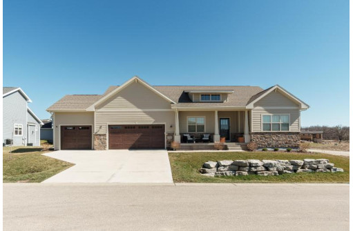 4962 Silo Prairie Drive, Waunakee, WI 53597