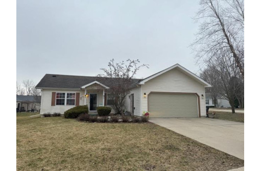 N115W21123 Brookside Circle, Germantown, WI 53022