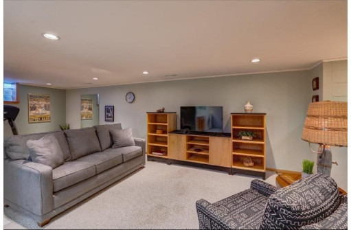 1410 Lewon Drive, Madison, WI 53711