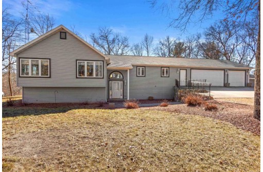 1741 County Road J, Friendship, WI 53934