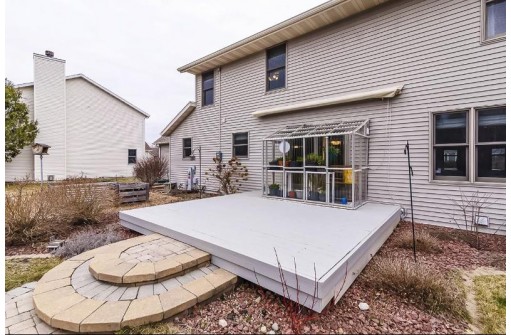 802 Turnberry Drive, Waunakee, WI 53597