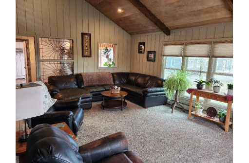 N3233 Seier Road, Fall River, WI 53932