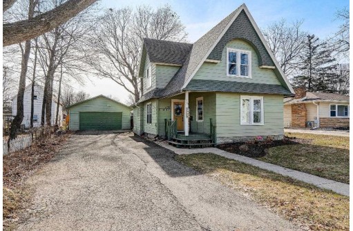 420 Jefferson Street, Oregon, WI 53575